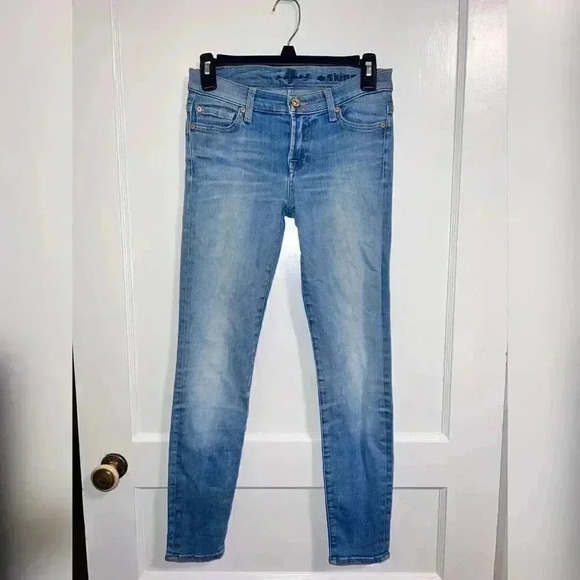 7 for all mankind skinny crop jeans - Picture 4 of 5